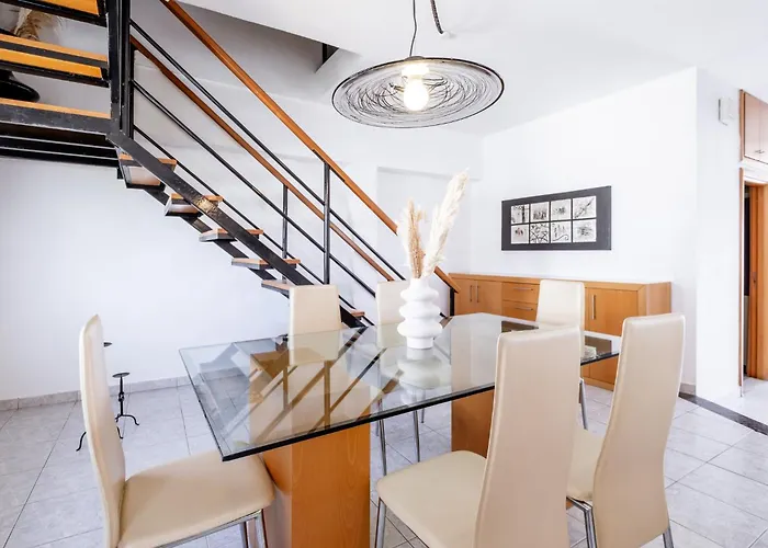 Marys House 2 * Rhodes City