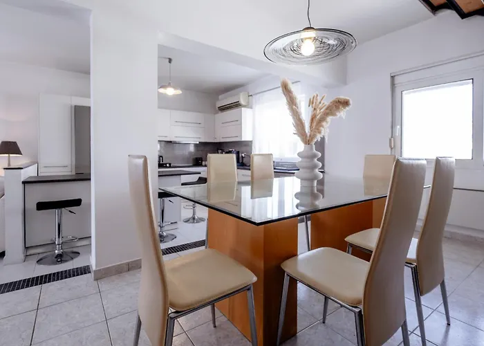 Marys House 2 Tatil Evi Rhodes City